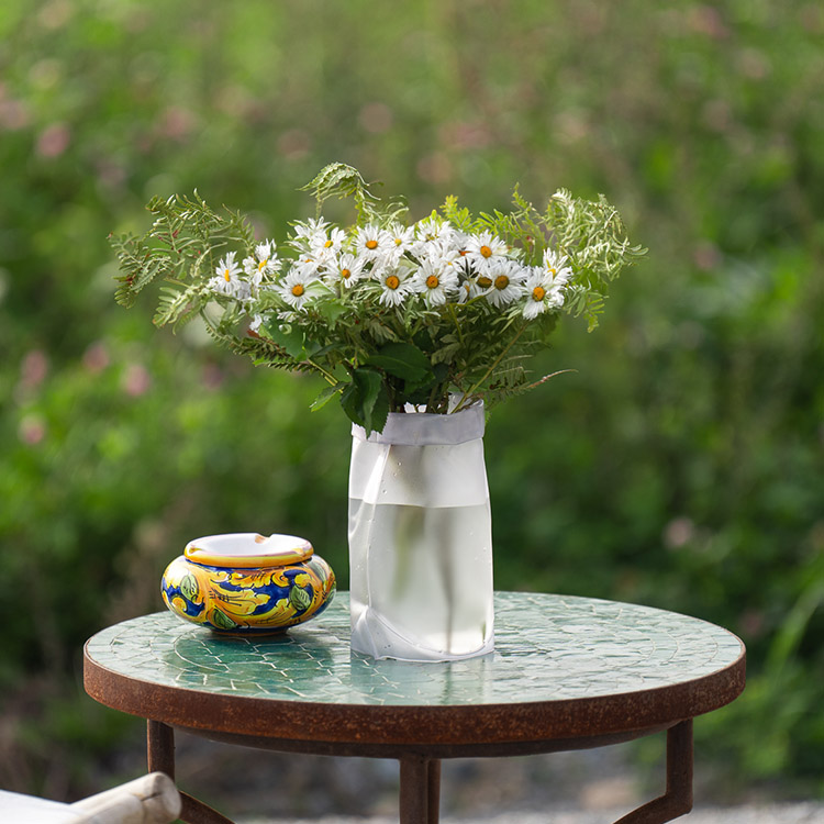 Muotoiltava maljakko, Huurrettu