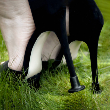 Korkotulpat, Small Musta