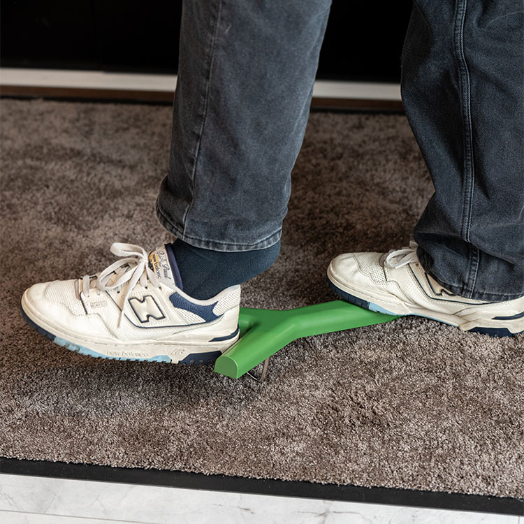 Saapasrenki kenkälusikalla, Vihreä