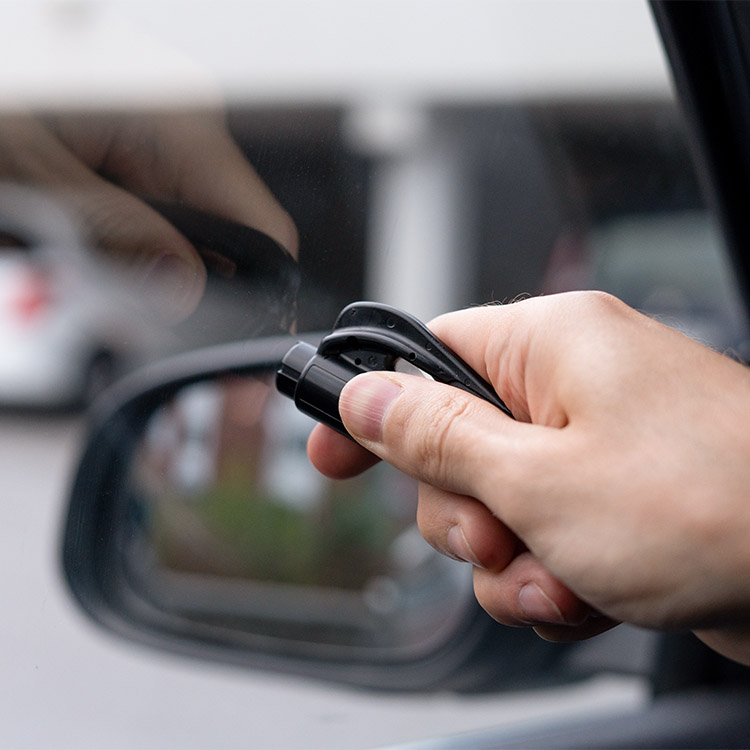 Resqme, vyöleikkuri & ikkunavasara, Musta