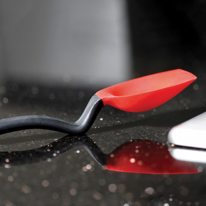 Nuolijalusikka mittaosiolla, Punainen