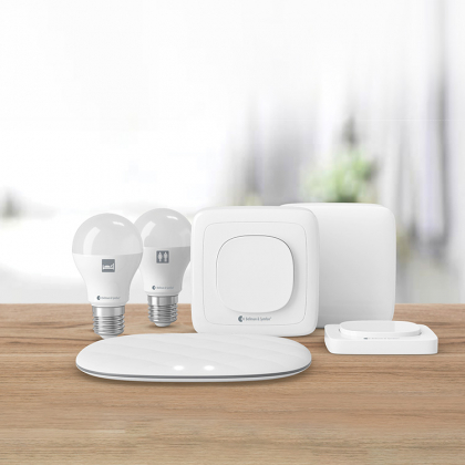 Automaattinen yövalojärjestelmä, kaksi valoa