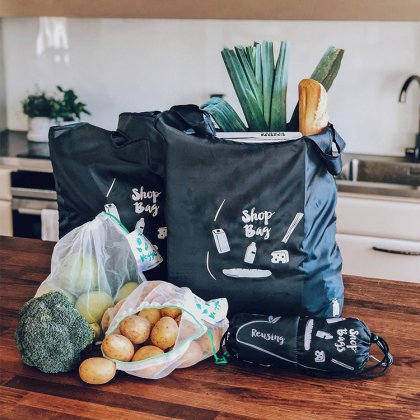 Ostoskassisetti, Musta