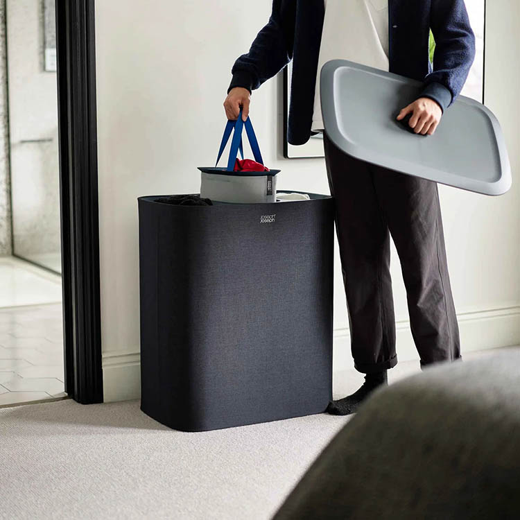 Pyykkikori lajitteluosioilla, 3 lokeroa, Musta