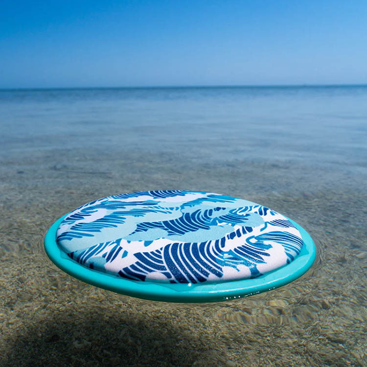 Kelluva frisbee Waboba, Meri