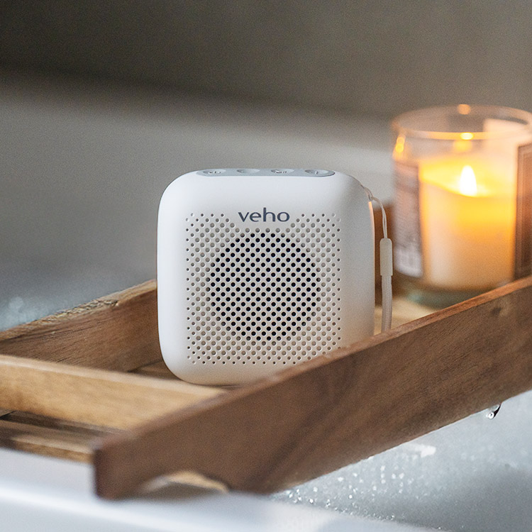 Vedenkestävä bluetooth-kaiutin, valkoinen