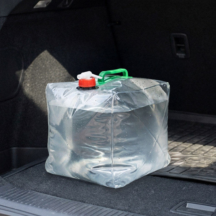 Vesikanisteri 10 litraa