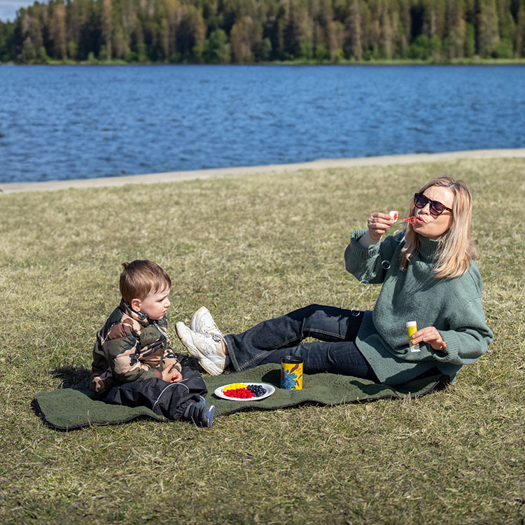 Pitkä istuinalusta Sagaform