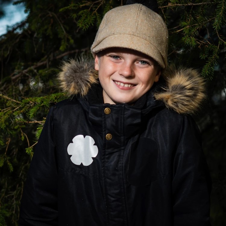 Itseliimautuvat Vaatelaastarit heijastimella 4-pakkaus, FabPatch
