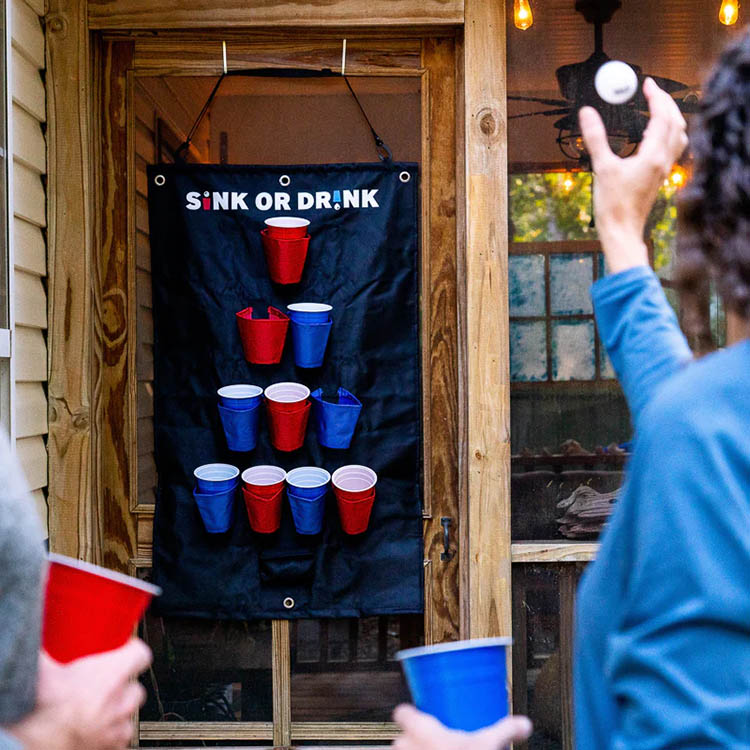 Beerpong-peli oveen