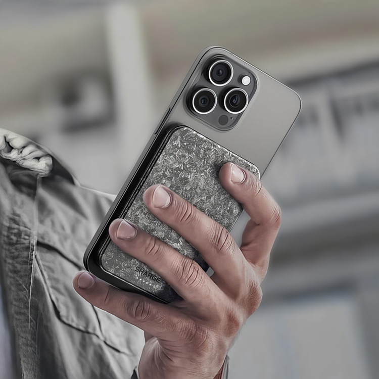 Langattomasti lataava Powerbank
