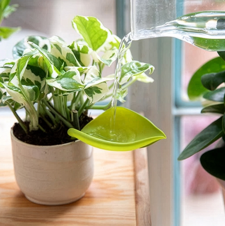 Kastelusuppilo ruukkuun, 3-pack