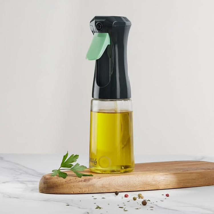 Öljysuihkepullo, Lékué