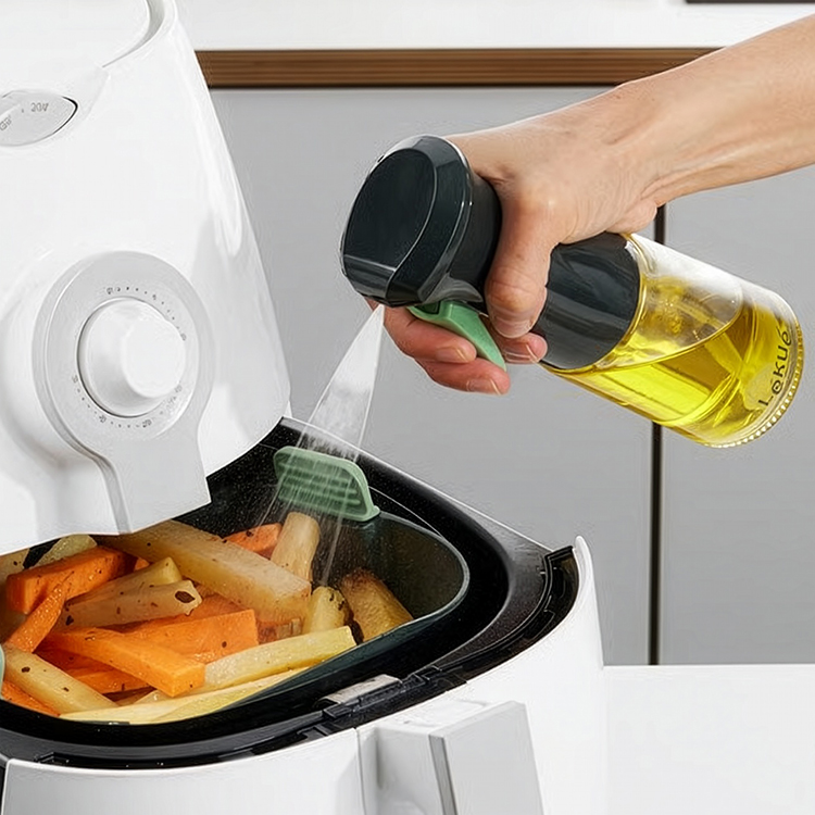 Öljysuihkepullo, Lékué