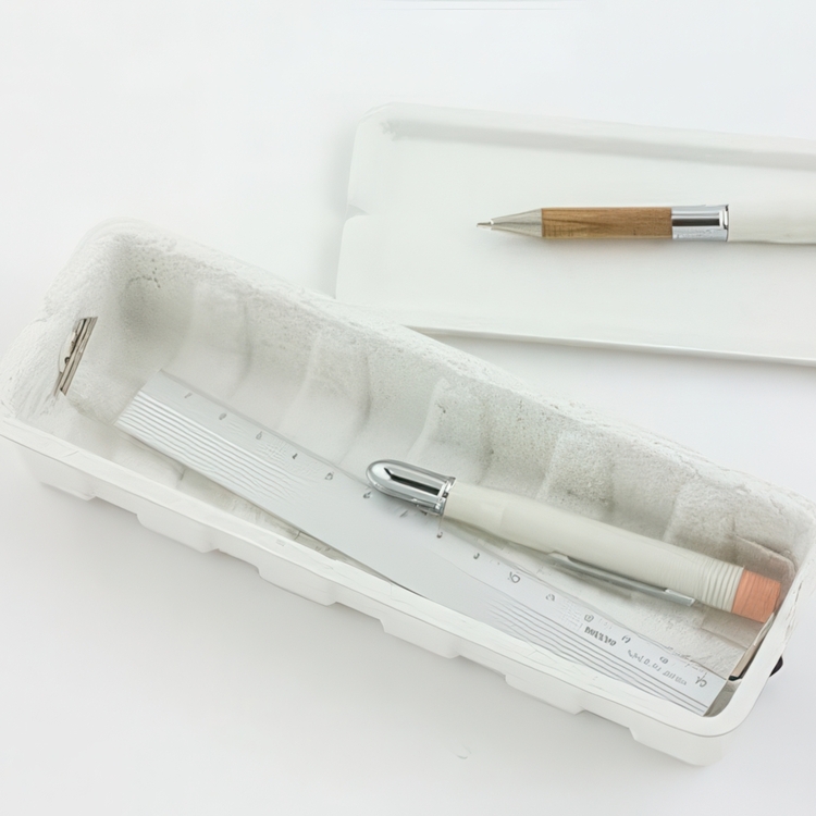 Kierrätyspaperista valmistettu rasia, MIDORI PULP PEN STORAGE, valkoinen