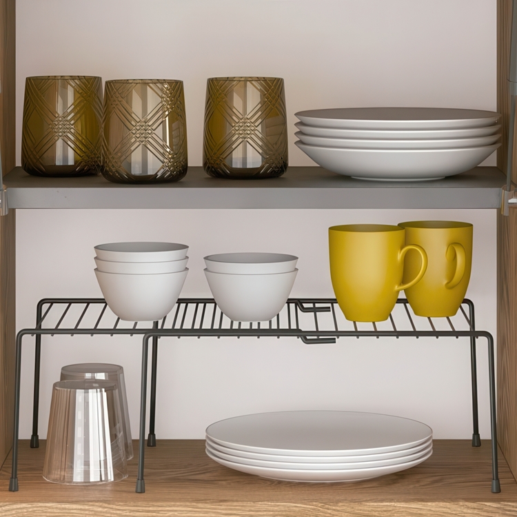 Levennettävä hyllykoroke, 37–53 cm, Metaltex