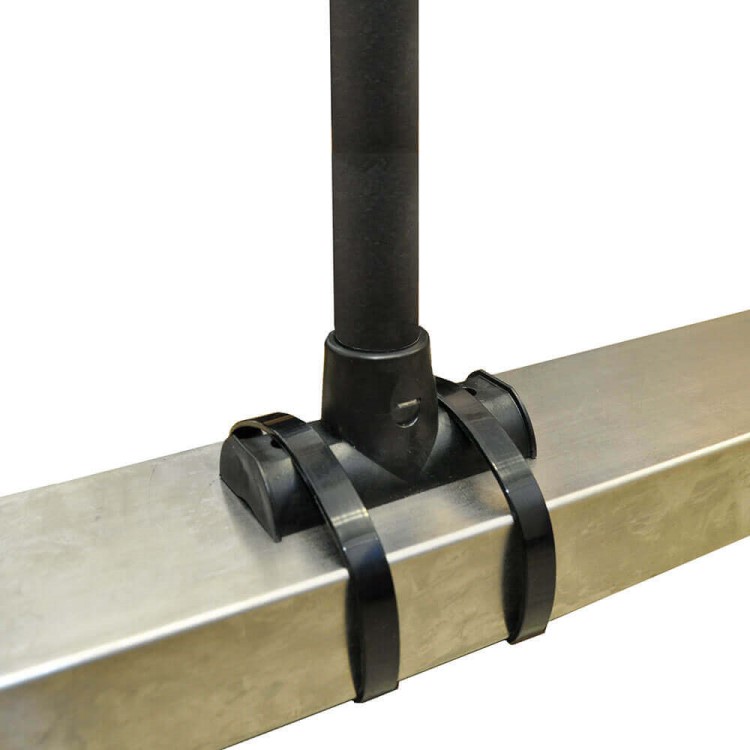 Lisäkiinnike köysipidikkeeseen, Venepuomi