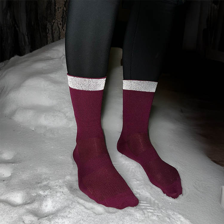 Juoksusukat heijastimella