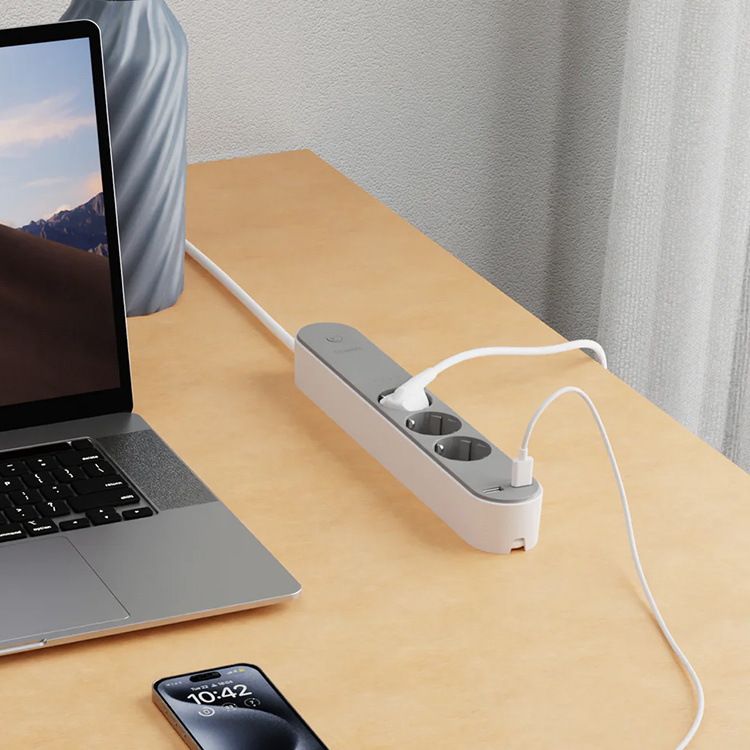 Älypistorasia USB-portilla ryhmässä Koti / Elektroniikka / Älykäs koti @ SmartaSaker.se (12871)