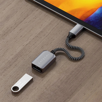 Adapteri USB-C - USB, Satechi ryhmässä Koti / Elektroniikka / Kaapelit ja sovittimet @ SmartaSaker.se (13455)