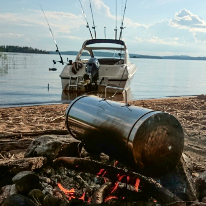 Savustustynnyri grilliin, Muurikka ryhmässä Koti / Grillaustarvikkeet @ SmartaSaker.se (lima-340352)