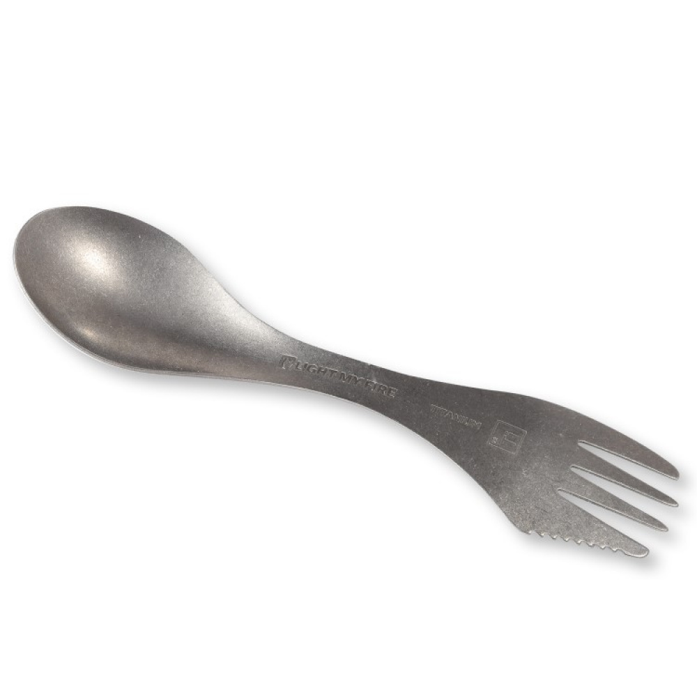 Lusikkahaarukka Spork, Titanium ryhmässä Vapaa-aika / Ulkoilmaelämä / Ulkoiluvälineet @ SmartaSaker.se (12442-titan)