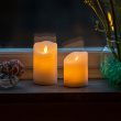 Pöytäkynttilä aidon näköisellä liekillä Pöytäkynttilä aidon näköisellä liekillä