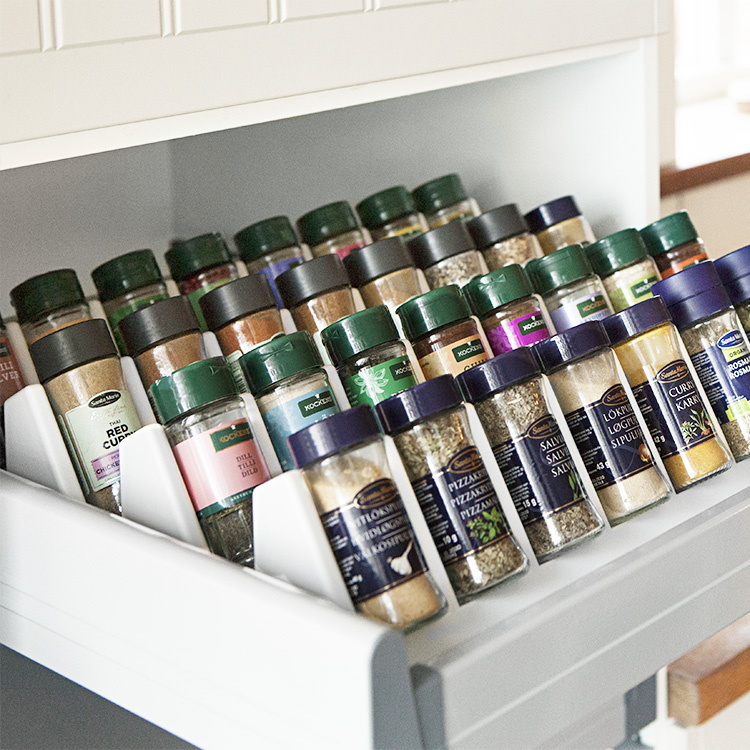 Maustehylly, Valkoinen ryhmässä Koti / Keittiötarvikkeet / Keittiösisustus @ SmartaSaker.se (12604-V)