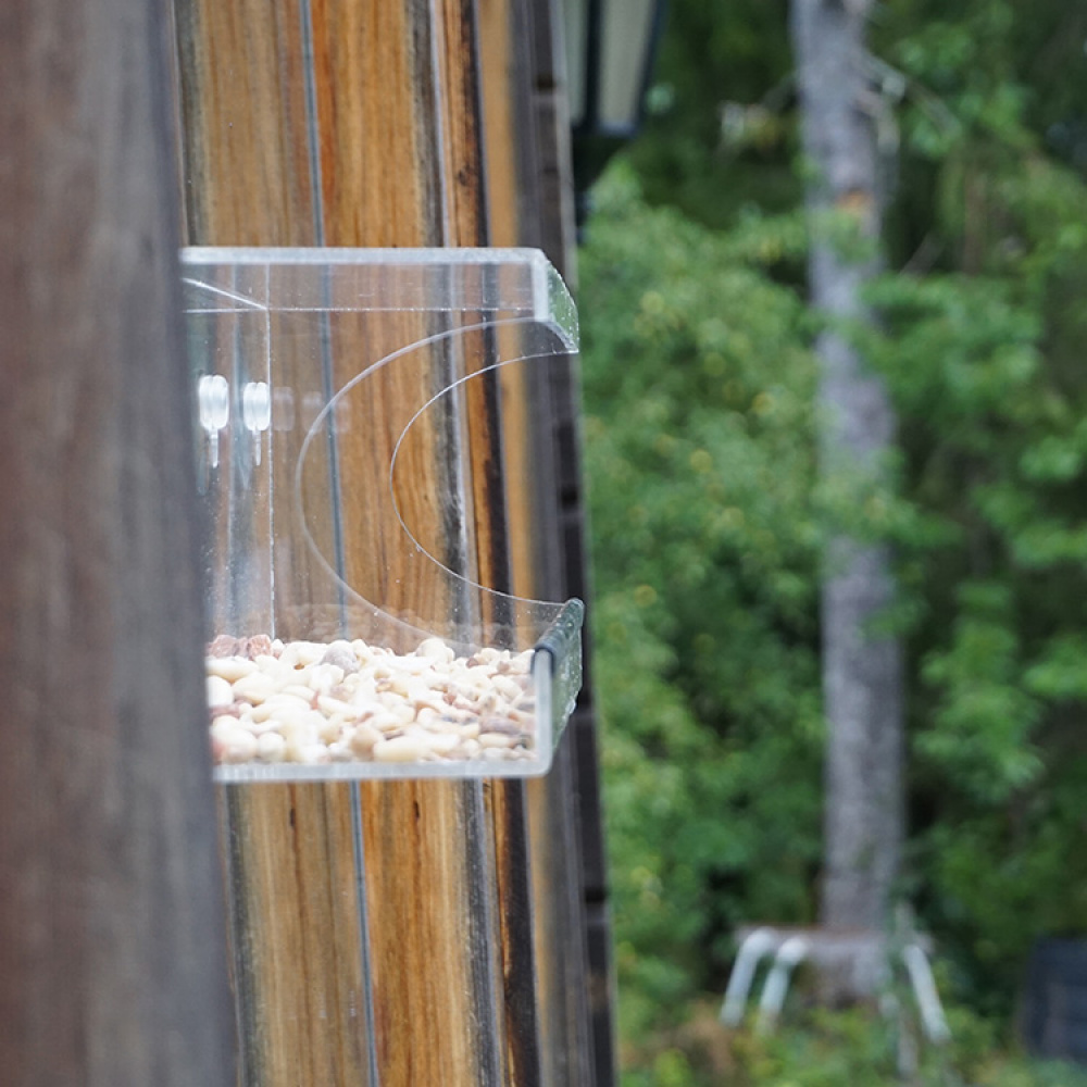 Ikkunaan asetettava lintujen syöttölaite ryhmässä Koti / Puutarha @ SmartaSaker.se (13282)