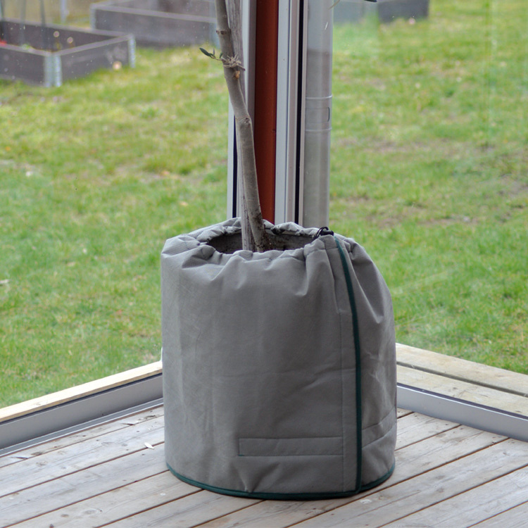 Talvipeite ruukulle ryhmässä Koti / Puutarha / Kasvata @ SmartaSaker.se (13370)