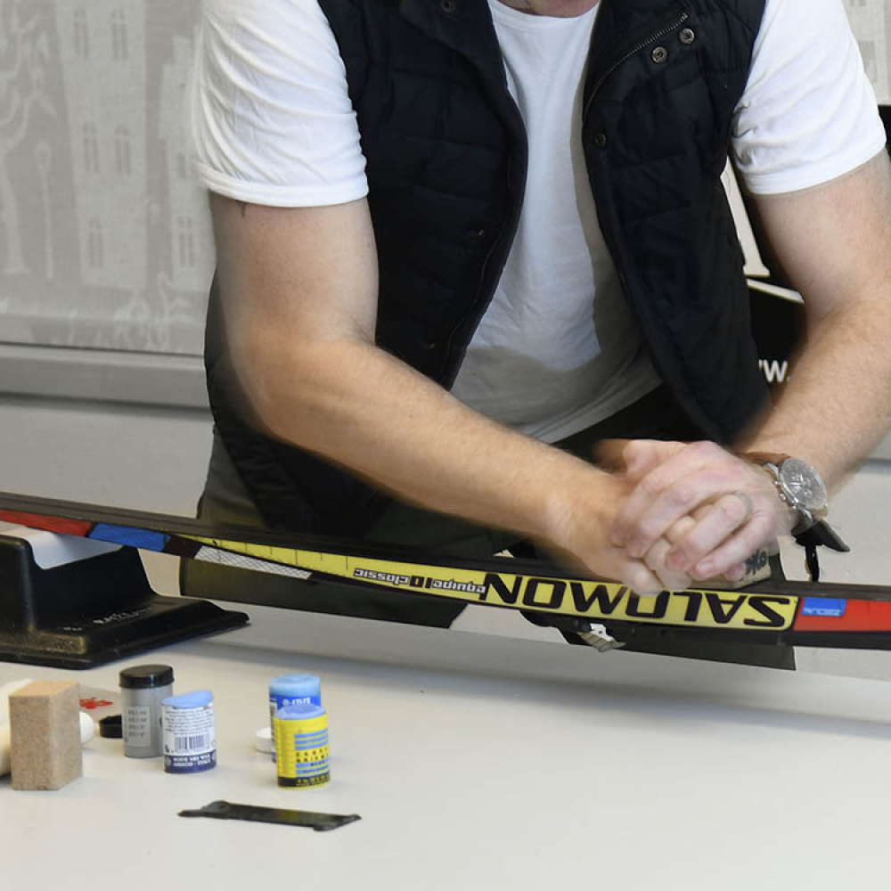 Kannettava voiteluteline maastohiihtosuksille ryhmässä Talvitarvikkeet @ SmartaSaker.se (13713)