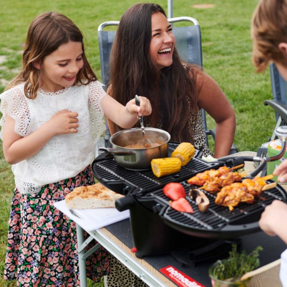 Kannettava kaasugrilli NomadiQ ryhmässä Koti / Grillaustarvikkeet @ SmartaSaker.se (13856)