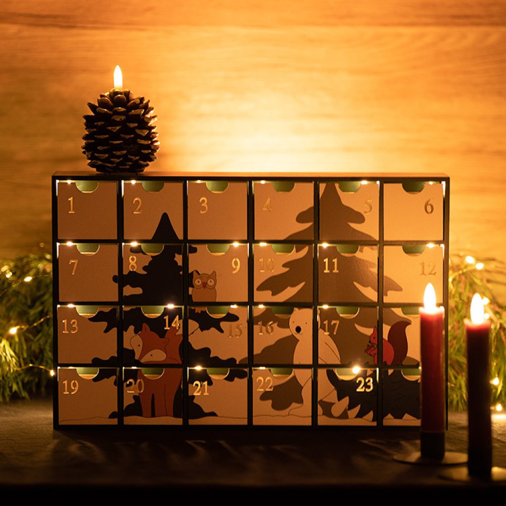 Puinen joulukalenteri ryhmässä Juhlapäivät / Adventtiaika ja joulu / Joulukoristeet @ SmartaSaker.se (13896)