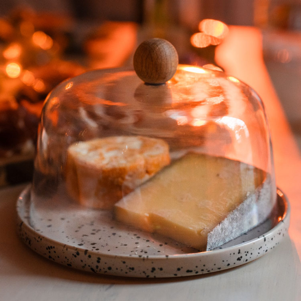 Pyöreä juustokupu Sagaform ryhmässä Koti / Keittiötarvikkeet @ SmartaSaker.se (13961)