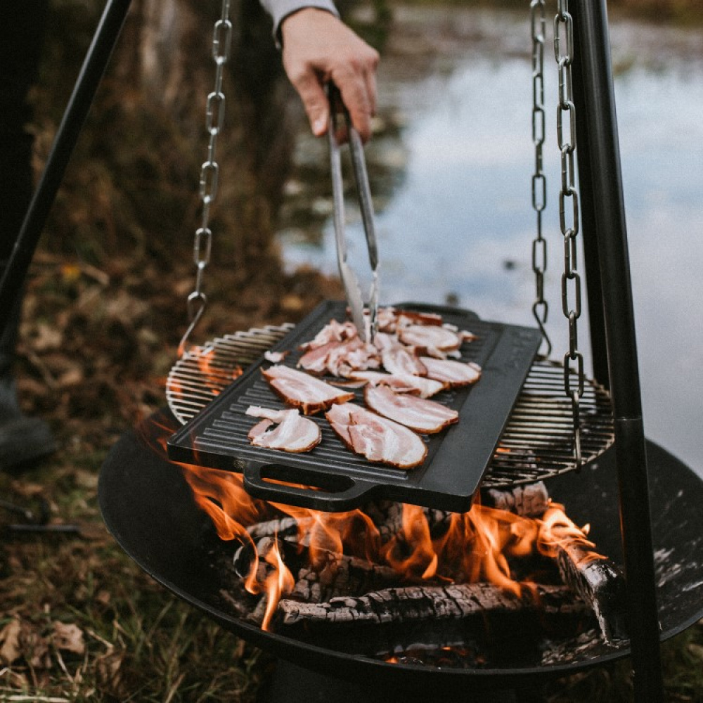 Satake käännettävä valurautainen grilli- ja paistolevy ryhmässä Koti / Grillaustarvikkeet @ SmartaSaker.se (14090)