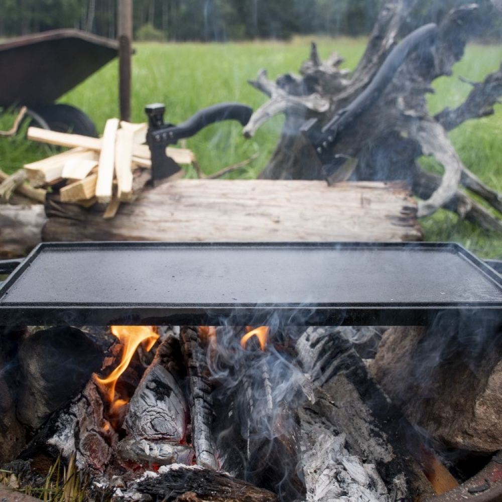Satake käännettävä valurautainen grilli- ja paistolevy ryhmässä Koti / Grillaustarvikkeet @ SmartaSaker.se (14090)