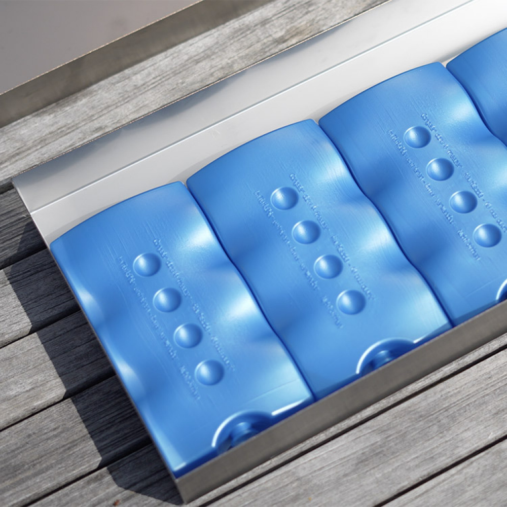 Ruostumattomasta teräksestä valmistettu jäähdytysalusta ryhmässä Koti / Keittiötarvikkeet / Keittiövarusteet @ SmartaSaker.se (14425)