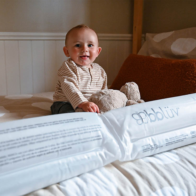 Täytettävä sängynreuna ryhmässä Koti / Lasten tavarat @ SmartaSaker.se (14469)