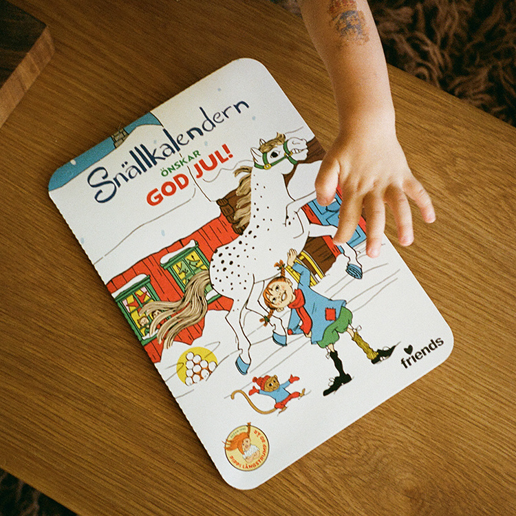 Snällkalendern 2025 -joulukalenteri ryhmässä Juhlapäivät / Adventtiaika ja joulu @ SmartaSaker.se (14503)