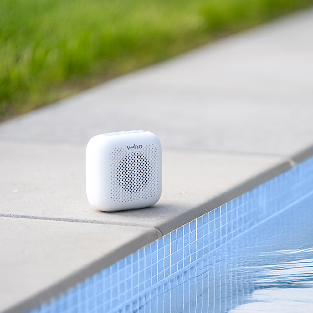 Vedenkestävä bluetooth-kaiutin ryhmässä Koti / Elektroniikka / Kodin elektroniikka @ SmartaSaker.se (14507)