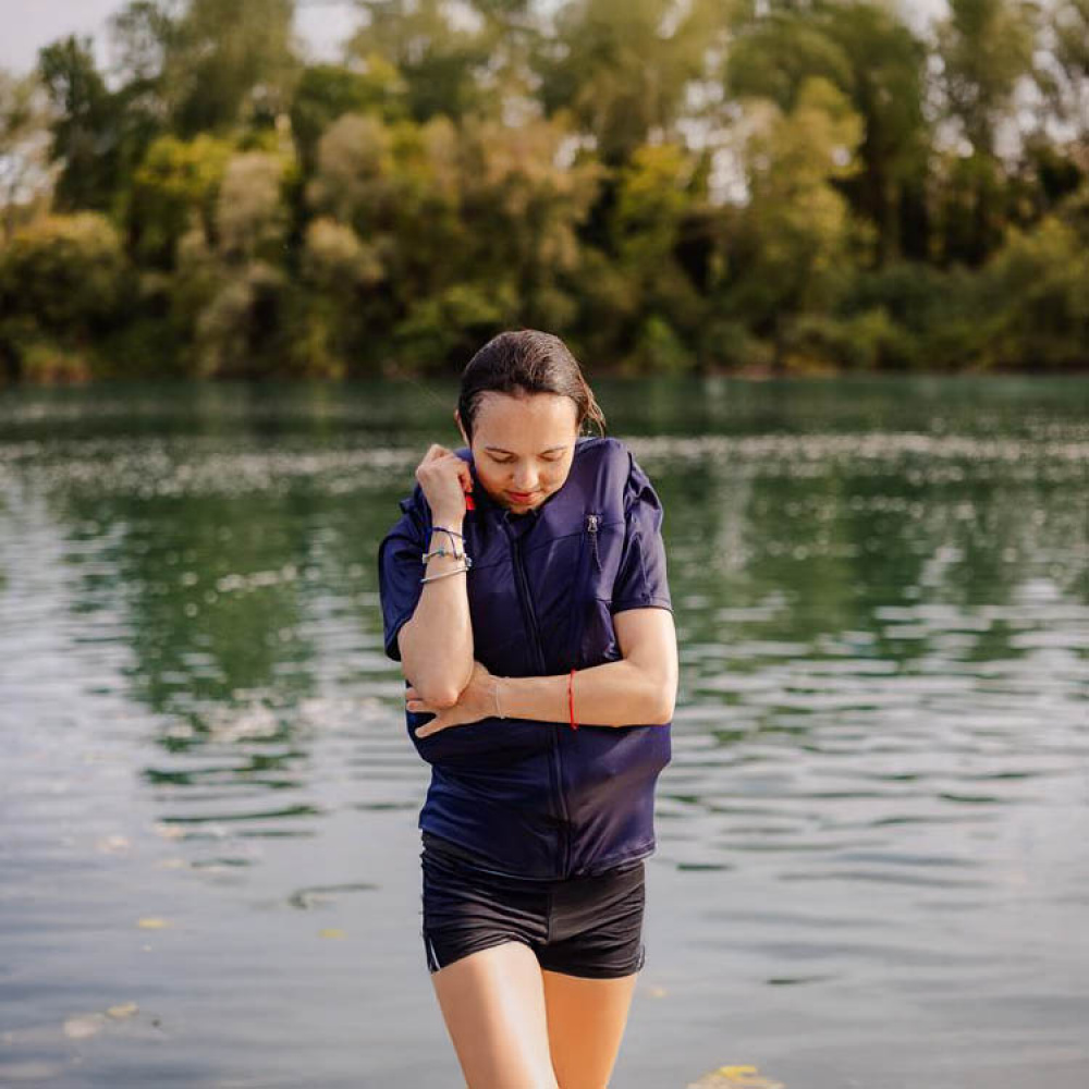 Manuaalinen pelastuspaita, Floatee ryhmässä Turvallisuus / Turvatuotteet / Henkilökohtainen turvallisuus @ SmartaSaker.se (14601)