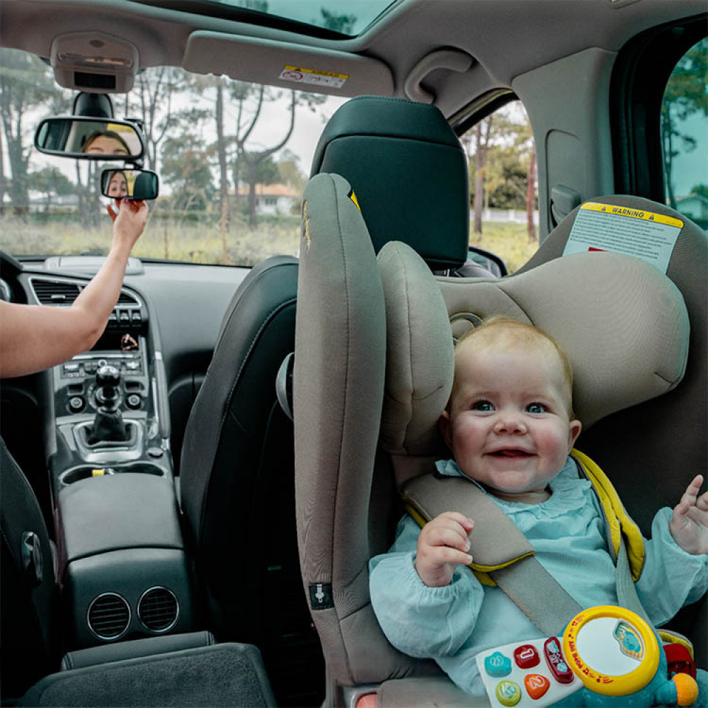 LED-peili lasten turvaistuimelle ryhmässä Ajoneuvot / Auton lisävarusteet @ SmartaSaker.se (14616)