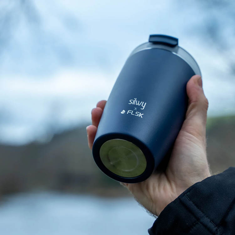 Magneettinen termosmuki Silwy ryhmässä Vapaa-aika / Ulkoilmaelämä / Termospullot @ SmartaSaker.se (14634)