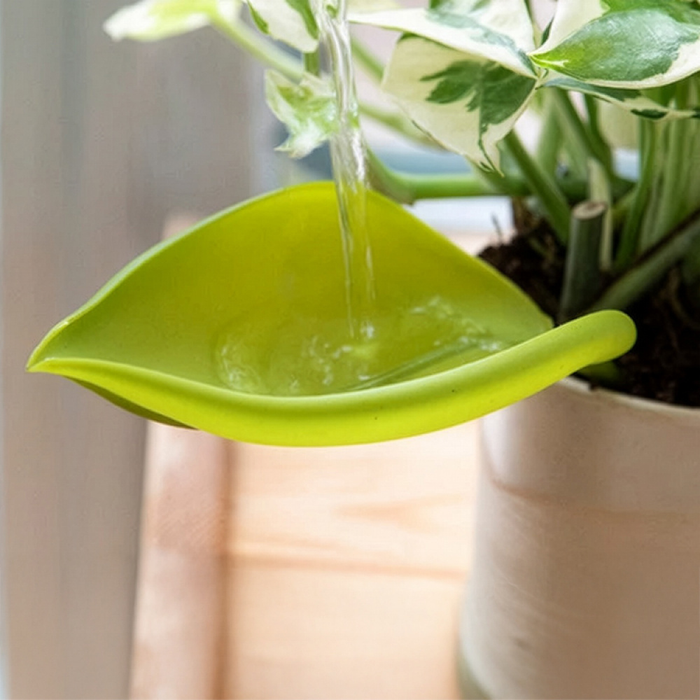 Kastelusuppilo ruukkuun, 3-pack ryhmässä Koti / Puutarha / Kastelu @ SmartaSaker.se (14677)