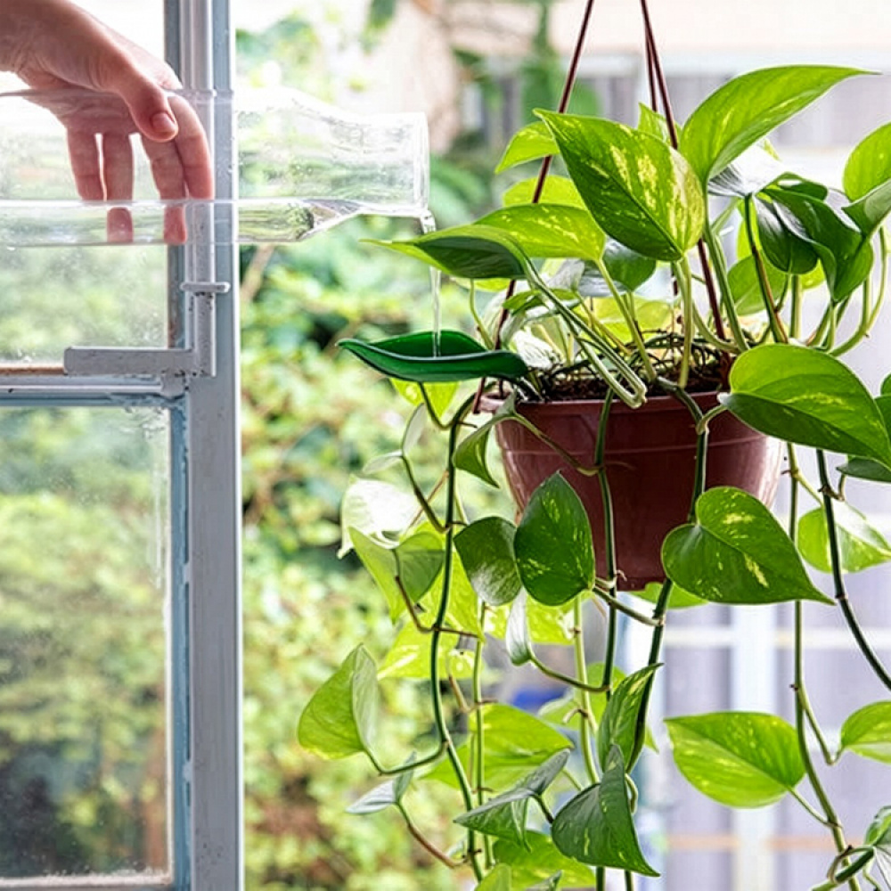 Kastelusuppilo ruukkuun, 3-pack ryhmässä Koti / Puutarha / Kastelu @ SmartaSaker.se (14677)