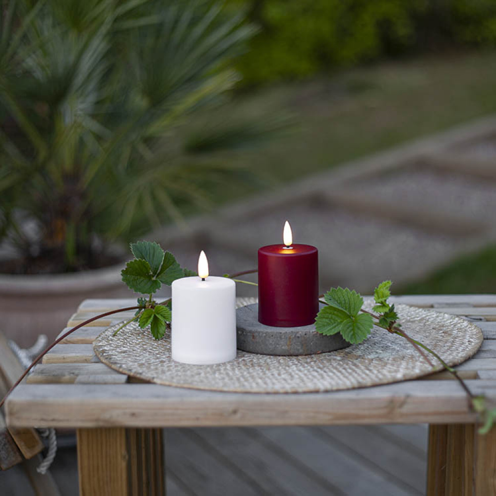 Pieni pöytäkynttilä hämärätunnistimella, Punainen ryhmässä Valaistus / Ulkovalaistus / Pöytäkynttilät ja lyhdyt @ SmartaSaker.se (14687)