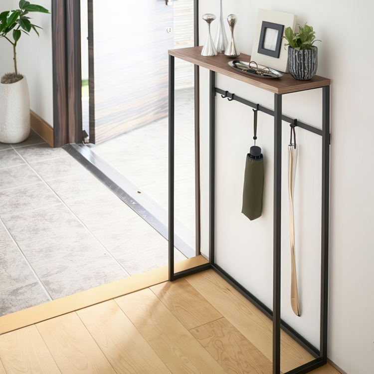 Kapea sivupöytä, 60 cm, Yamazaki ryhmässä Säilytys / Eteistallennus @ SmartaSaker.se (40057)