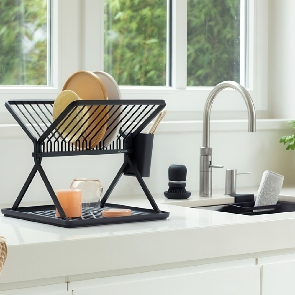 Kokoontaitettava astiankuivausteline, Brabantia, tummanharmaa ryhmässä Säilytys / Keittiön säilytys / Astianpesukoneet ja tiskipöydät @ SmartaSaker.se (40455)