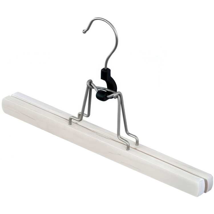 Housuhenkari puuta, 28 cm, valkoinen ryhmässä Säilytys / Vaatekaappivarasto / Vaateripustimet ja henkari @ SmartaSaker.se (40938)