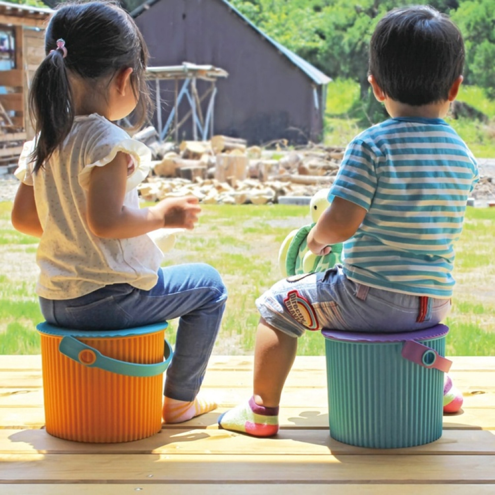 Kannellinen ämpäri 4 l, Omnioutil, musta ryhmässä Säilytys / Varastointi- ja autotallivarasto / Korjeja ja ämpäreitä @ SmartaSaker.se (41086)